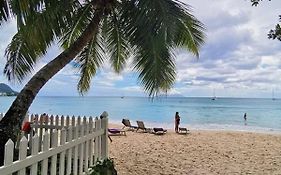 Alpha & Omega Apartment Seychelles